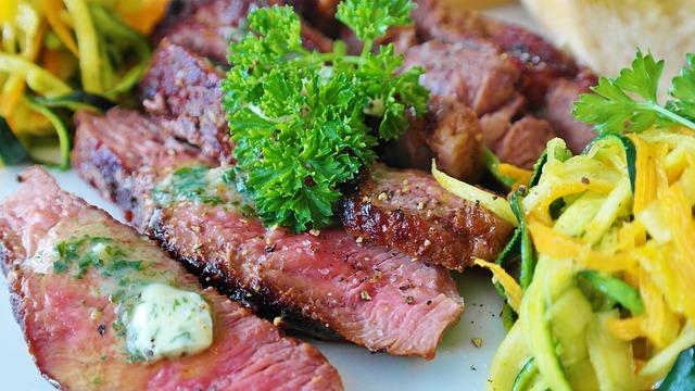 Jak si poradny steak maximálně vychutnat